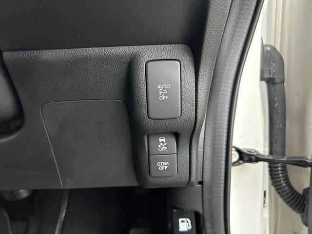 N-BOXスラッシュ G・Lインテリアカラーパッケージ ホンダセンシング/サウンドマッピングシステム/前席シートヒーター/社外ナビAVIC-RZ802(CD・DVD・フルセグ・BT)バックカメラ/オートエアコン/ビルトインETC/運転席シートリフター(20枚目)