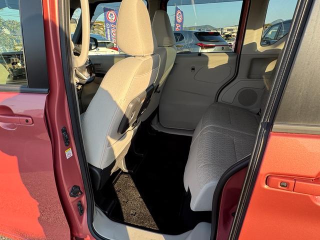 eKスペース G バックカメラ/片側パワースライドドア/スマートキー2個/プッシュスタート/i-stop/車線逸脱警報/前席シートヒーター/オートエアコン/リアサーキュレーター/衝突被害軽減ブレーキ/先行車発進知らせ(41枚目)