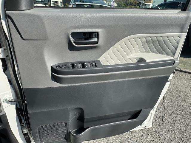 タント Ｌ　車いす固定装置／スロープ車／電動ウインチ（リモコン付）純正ナビ（フルセグＴＶ・ラジオ・Ｂｌｕｅｔｏｏｔｈオーディオ・ｉＰａｄ・ＣＤ・ＤＶＤ）バックカメラ／ドラレコ（前後）ステアリングスイッチ（11枚目）