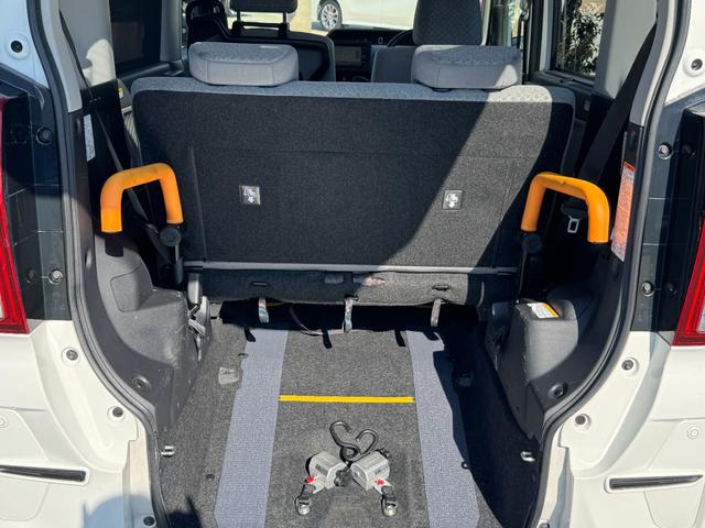 タント Ｌ　車いす固定装置／スロープ車／電動ウインチ（リモコン付）純正ナビ（フルセグＴＶ・ラジオ・Ｂｌｕｅｔｏｏｔｈオーディオ・ｉＰａｄ・ＣＤ・ＤＶＤ）バックカメラ／ドラレコ（前後）ステアリングスイッチ（37枚目）