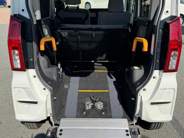 タント Ｌ　車いす固定装置／スロープ車／電動ウインチ（リモコン付）純正ナビ（フルセグＴＶ・ラジオ・Ｂｌｕｅｔｏｏｔｈオーディオ・ｉＰａｄ・ＣＤ・ＤＶＤ）バックカメラ／ドラレコ（前後）ステアリングスイッチ（38枚目）