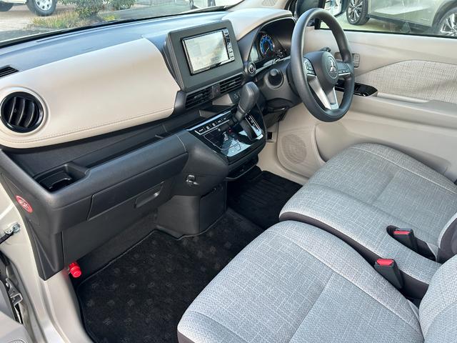 eKワゴン G 社外ナビ(フルセグTV・Bluetooth・CD・DVD・ラジオ)バックカメラ/前席シートヒータ/オートエアコン/スマートキー(2個)プッシュスタート/ステアリングスイッチ/電格ドアミラー(39枚目)