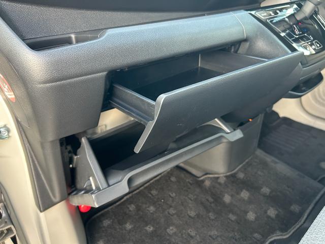 eKワゴン G 社外ナビ(フルセグTV・Bluetooth・CD・DVD・ラジオ)バックカメラ/前席シートヒータ/オートエアコン/スマートキー(2個)プッシュスタート/ステアリングスイッチ/電格ドアミラー(42枚目)