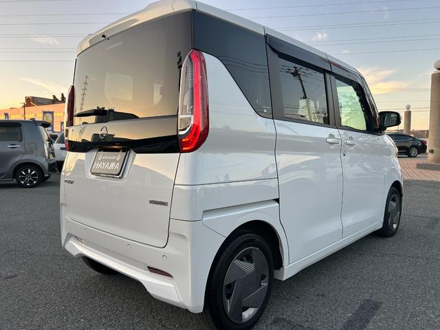 ルークス Ｘ　純正９インチナビ（フルセグＴＶ・ＢＴ・ラジオ）／アラウンドビューＭ／ドラレコ（前・車内・後）／ＥＴＣ／タッチパネルオートエアコン／プッシュスタート／左側パワー電動スライドドア／後席ロールサンシェード（5枚目）