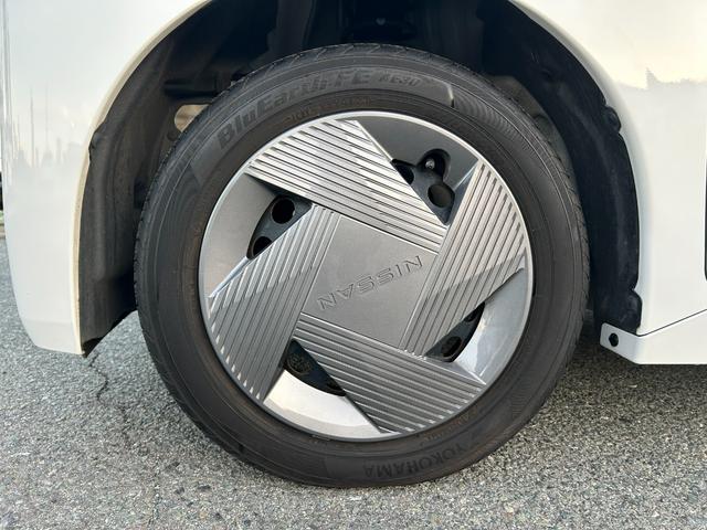 ルークス Ｘ　純正９インチナビ（フルセグＴＶ・ＢＴ・ラジオ）／アラウンドビューＭ／ドラレコ（前・車内・後）／ＥＴＣ／タッチパネルオートエアコン／プッシュスタート／左側パワー電動スライドドア／後席ロールサンシェード（56枚目）