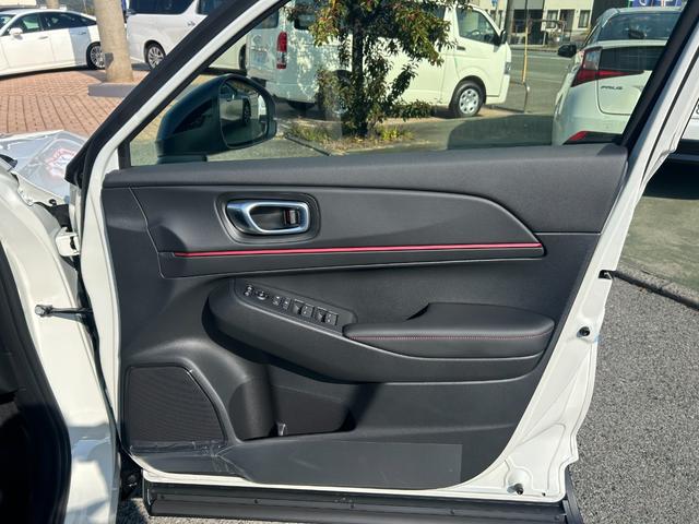 ヴェゼル e:HEV RS(9枚目)