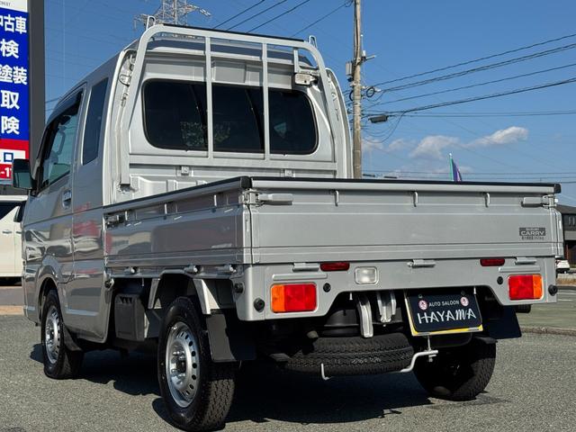 スーパーキャリイ Ｘ　社外ナビ（フルセグＴＶ／ＢＴ／ＣＤ／ＤＶＤ／ラジオ／ＳＤ）／車線逸脱警報／横滑り防止機能／キーレス／オートライト／ＥＴＣ／デュアルカメラブレーキ／荷台ゴムマット／パーキングセンサー／フォグランプ（7枚目）