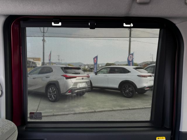 タント Ｘ　バックカメラ／ステアリングスイッチ／左側パワースライドドア／前席シートヒーター／ＬＥＤヘッドライト／電動パーキング／オートホールド／アイドリングストップ／オートエアコン／後席ロールサンシェード（32枚目）