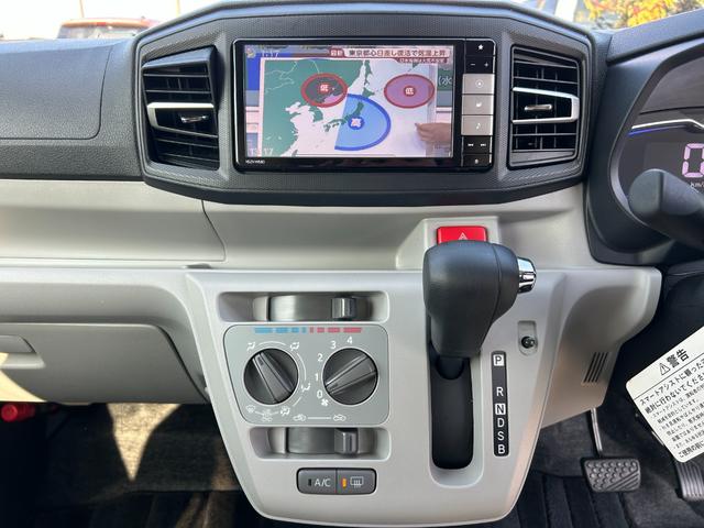 ミライース Ｘ　ＳＡＩＩＩ　純正ナビ（ＮＳＺＮ－Ｗ６８Ｄ）フルセグ・ＣＤ・ＤＶＤ・Ｂｌｕｅｔｏｏｔｈ・ラジオ／ＥＴＣ／ドライブレコーダー／パーキングセンサー／シートカバー／ＬＥＤヘッドライト／バックカメラ／オートライト（18枚目）