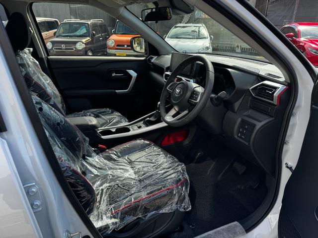 ライズ Ｚ　メーカーＯＰ（特別色・ＢＳＭ＋ＲＣＴＡ・ディスプレイオーディオＰＫＧ・パノラミックビューＰＫＧ）前席シートヒート／電動パーキング／オートホールド／オートエアコン／フルＬＥＤヘッドライト／Ｓ－ＰＯＬ（10枚目）