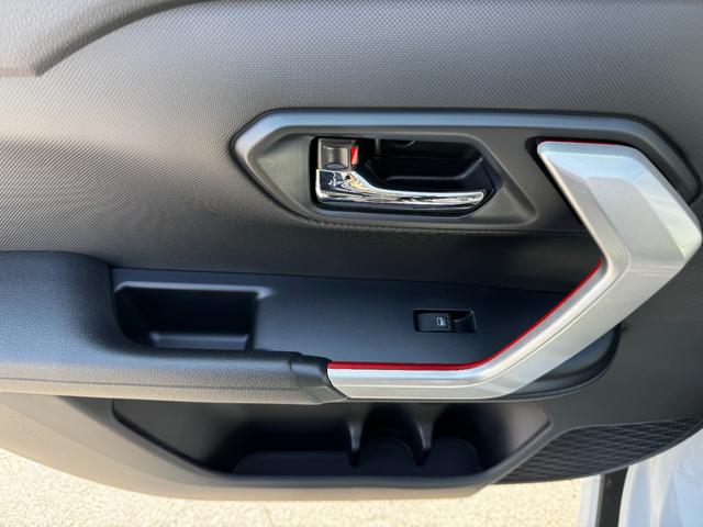 ライズ Ｚ　メーカーＯＰ（特別色・ＢＳＭ＋ＲＣＴＡ・ディスプレイオーディオＰＫＧ・パノラミックビューＰＫＧ）前席シートヒート／電動パーキング／オートホールド／オートエアコン／フルＬＥＤヘッドライト／Ｓ－ＰＯＬ（44枚目）