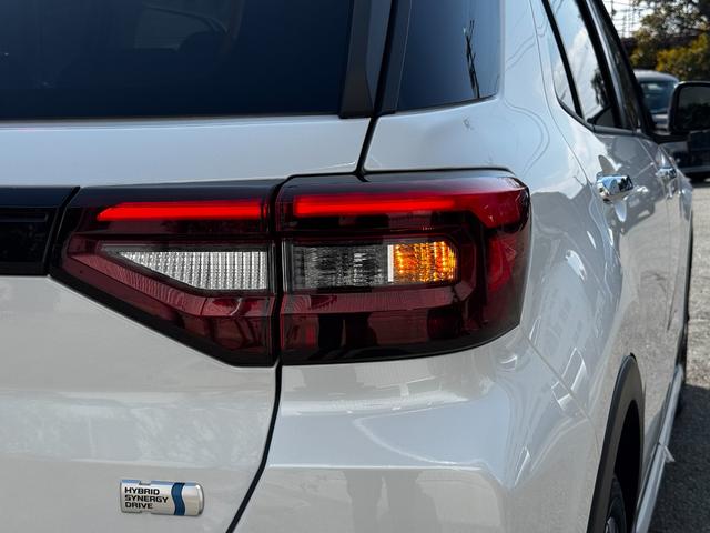 ライズ Ｚ　メーカーＯＰ（特別色・ＢＳＭ＋ＲＣＴＡ・ディスプレイオーディオＰＫＧ・パノラミックビューＰＫＧ）前席シートヒート／電動パーキング／オートホールド／オートエアコン／フルＬＥＤヘッドライト／Ｓ－ＰＯＬ（50枚目）