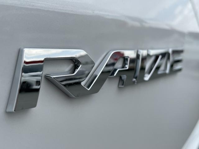 ライズ Ｚ　メーカーＯＰ（特別色・ＢＳＭ＋ＲＣＴＡ・ディスプレイオーディオＰＫＧ・パノラミックビューＰＫＧ）前席シートヒーター／電動パーキング／オートホールド／オートエアコン／フルＬＥＤヘッドライト／Ｓ－ＰＯＬ（44枚目）