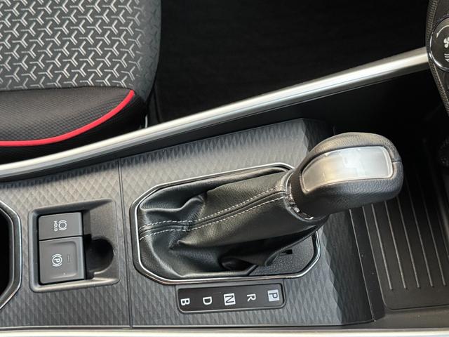 ライズ Ｚ　Ｓｔｒａｄａ７インチワイドナビ（フルセグ・ＣＤ・ＤＶＤ・ＢＴオーディオ）パノラミックビューモニター／ＥＴＣ／前席シートヒーター／ステアリングスイッチ／電動パーキング／ブレーキホールド／ドラレコ（前後）（28枚目）