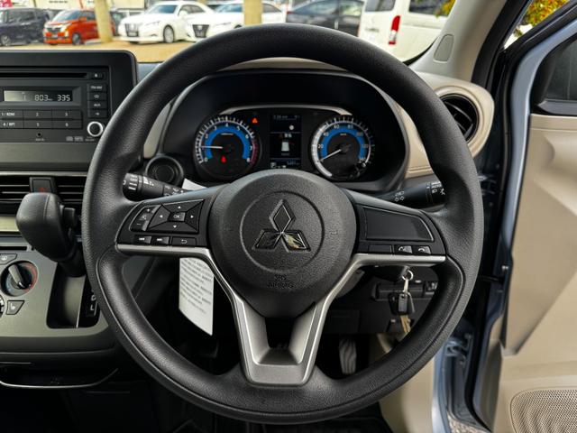 ｅＫワゴン Ｍ　オーディオ（ＣＤ・ＦＭ・ＡＭ・ＡＵＸ）ステアリングスイッチ／前席シートヒーター／オートライト／充電用ＵＳＢポート／キーレスエントリー／バックカメラ／アイドリングストップ／電格ミラー／ライトレベライザー（15枚目）