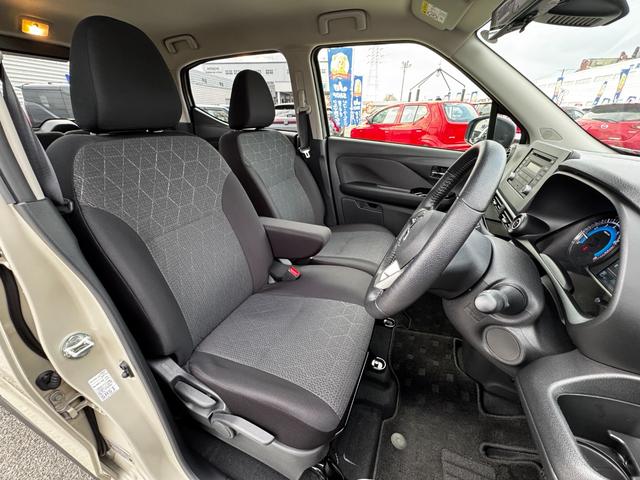 ｅＫクロス Ｇ　プレミアム　デジタルインナーミラー／全方位カメラ／クルーズコントロール／シートヒーター／タッチパネルオートエアコン／ＬＥＤヘッドライト／フォグランプ／電動パーキング／オートホールド／純正アルミホイール（12枚目）