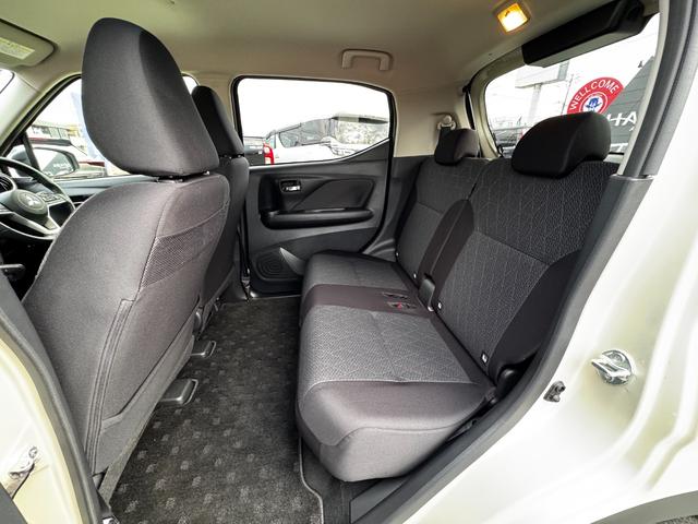 ｅＫクロス Ｇ　プレミアム　デジタルインナーミラー／全方位カメラ／クルーズコントロール／シートヒーター／タッチパネルオートエアコン／ＬＥＤヘッドライト／フォグランプ／電動パーキング／オートホールド／純正アルミホイール（33枚目）