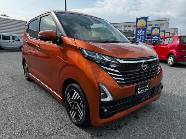 デイズ ハイウェイスター　Ｘ　純正９インチメモリーナビ（フルセグ・ＢＴ・ラジオ・ＨＤＭＩ）アラウンドビューモニター／オートエアコン／ステアリングスイッチ／オートライト／ＬＥＤヘッドライト／フォグランプ／電格ミラー／シートリフター（3枚目）