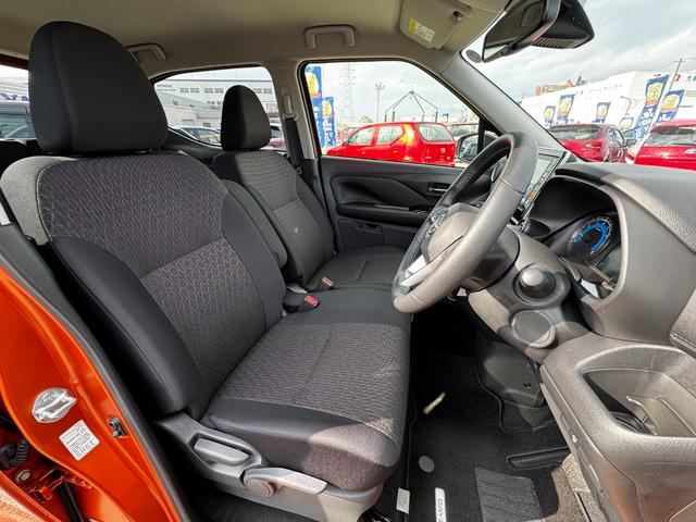 デイズ ハイウェイスター　Ｘ　純正９インチメモリーナビ（フルセグ・ＢＴ・ラジオ・ＨＤＭＩ）アラウンドビューモニター／オートエアコン／ステアリングスイッチ／オートライト／ＬＥＤヘッドライト／フォグランプ／電格ミラー／シートリフター（12枚目）