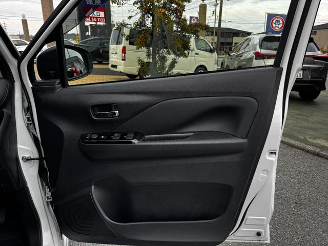 デイズ ハイウェイスター　Ｘ　純正ナビ（ＭＭ２２３Ｄ－Ｌ）（フルセグＴＶ・ＢＴ・ＵＳＢ・ＡＭ・ＦＭ・ＨＤＭＩ）／ドラレコ／ＥＴＣ２．０／アラウンドビューＭ／ＬＥＤヘッドライト／フォグランプ／オートライト／コーナーセンサー（Ｆ・Ｒ）（9枚目）