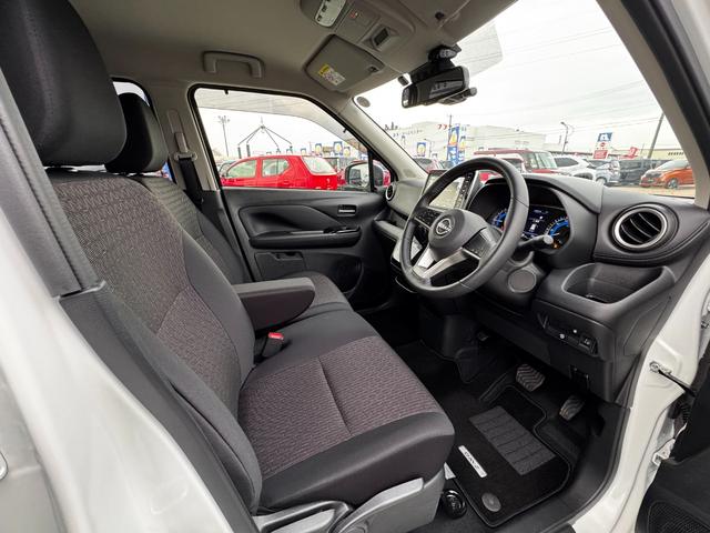 デイズ ハイウェイスター　Ｘ　純正ナビ（ＭＭ２２３Ｄ－Ｌ）（フルセグＴＶ・ＢＴ・ＵＳＢ・ＡＭ・ＦＭ・ＨＤＭＩ）／ドラレコ／ＥＴＣ２．０／アラウンドビューＭ／ＬＥＤヘッドライト／フォグランプ／オートライト／コーナーセンサー（Ｆ・Ｒ）（11枚目）