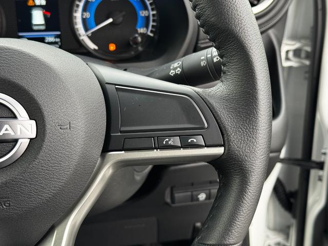 デイズ ハイウェイスター　Ｘ　純正ナビ（ＭＭ２２３Ｄ－Ｌ）（フルセグＴＶ・ＢＴ・ＵＳＢ・ＡＭ・ＦＭ・ＨＤＭＩ）／ドラレコ／ＥＴＣ２．０／アラウンドビューＭ／ＬＥＤヘッドライト／フォグランプ／オートライト／コーナーセンサー（Ｆ・Ｒ）（17枚目）