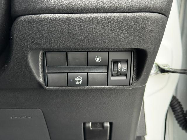 デイズ ハイウェイスター　Ｘ　純正ナビ（ＭＭ２２３Ｄ－Ｌ）（フルセグＴＶ・ＢＴ・ＵＳＢ・ＡＭ・ＦＭ・ＨＤＭＩ）／ドラレコ／ＥＴＣ２．０／アラウンドビューＭ／ＬＥＤヘッドライト／フォグランプ／オートライト／コーナーセンサー（Ｆ・Ｒ）（19枚目）