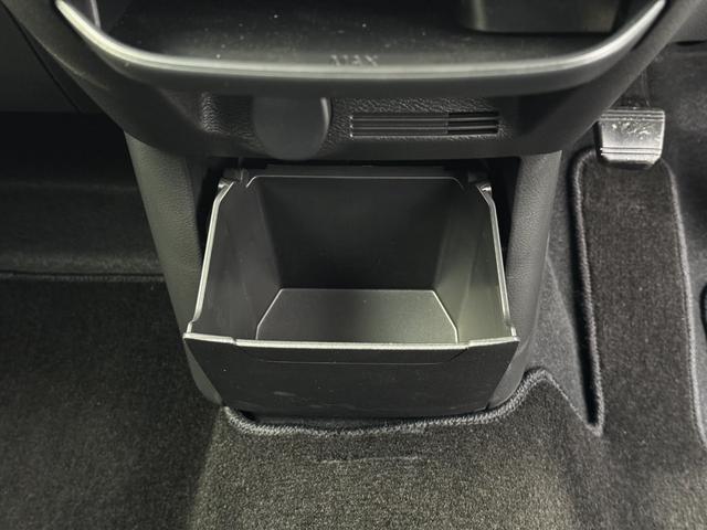 デイズ ハイウェイスター　Ｘ　純正ナビ（ＭＭ２２３Ｄ－Ｌ）（フルセグＴＶ・ＢＴ・ＵＳＢ・ＡＭ・ＦＭ・ＨＤＭＩ）／ドラレコ／ＥＴＣ２．０／アラウンドビューＭ／ＬＥＤヘッドライト／フォグランプ／オートライト／コーナーセンサー（Ｆ・Ｒ）（26枚目）