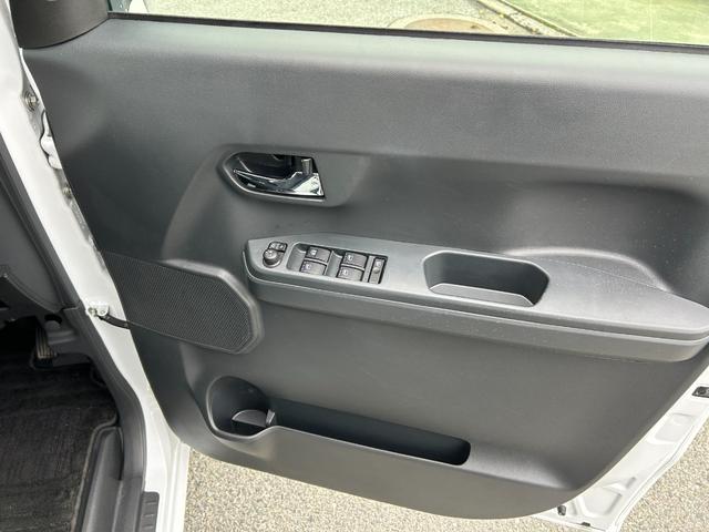 ���W����ɂ͍��i���̒��ÎԂ�V�Ԃ��������ł����W���䐔�P�O�O��̑�^�W����֐��񂲗��X����������