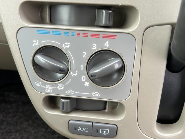 ムーヴ L SA キーレス/社外メモリーナビ(CN‐E200D)ワンセグ・CD・ラジオ/スマートアシスト/シートリフター/電格ミラー/アームレスト横滑り防止装置/衝突被害軽減ブレーキ/アイドリングストップ(14枚目)