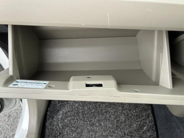 ムーヴ L SA キーレス/社外メモリーナビ(CN‐E200D)ワンセグ・CD・ラジオ/スマートアシスト/シートリフター/電格ミラー/アームレスト横滑り防止装置/衝突被害軽減ブレーキ/アイドリングストップ(35枚目)