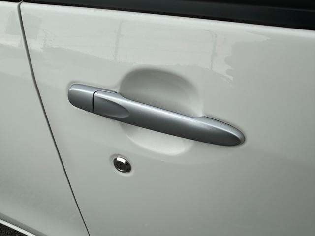 ムーヴ L SA キーレス/社外メモリーナビ(CN‐E200D)ワンセグ・CD・ラジオ/スマートアシスト/シートリフター/電格ミラー/アームレスト横滑り防止装置/衝突被害軽減ブレーキ/アイドリングストップ(40枚目)