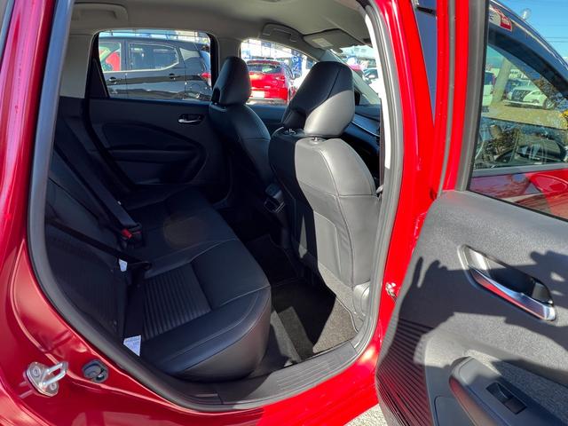 オーラ G レザーエディション 9インチ純正ナビ(フルセグ・BTオーディオ・HDMI・AM・FM)アラウンドビューモニター/インテリジェントルームミラー/LEDヘッドライト/オートエアコン/オートライト/ステアリングスイッチ(24枚目)