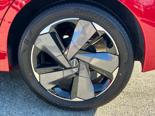 オーラ G レザーエディション 9インチ純正ナビ(フルセグ・BTオーディオ・HDMI・AM・FM)アラウンドビューモニター/インテリジェントルームミラー/LEDヘッドライト/オートエアコン/オートライト/ステアリングスイッチ(38枚目)