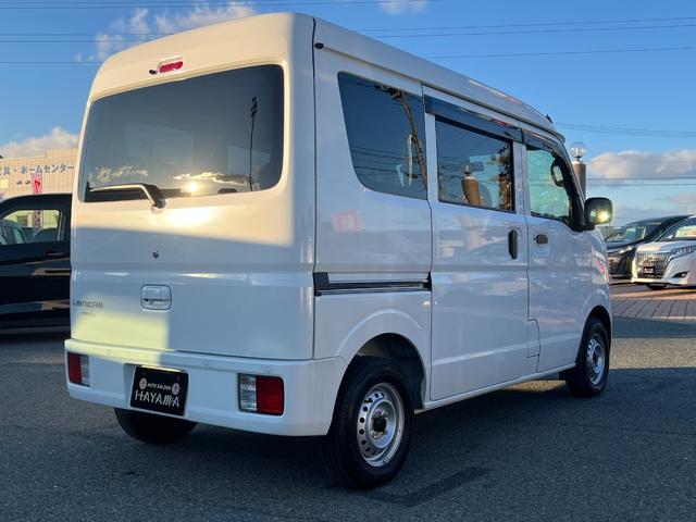 ミニキャブバン Ｅ　ＫＥＮＷＯＯＤナビ（ＭＤＶ－Ｄ３１１Ｗ）（ワンセグＴＶ／ラジオ／ＡＵＸ／ＢＴ）／バックカメラ／ＥＴＣ／オートライト／横滑り防止装置／アイドリングストップ／ライトレベライザー／リアパーキングセンサー（5枚目）