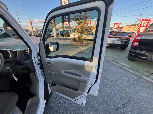 ミニキャブバン Ｅ　ＫＥＮＷＯＯＤナビ（ＭＤＶ－Ｄ３１１Ｗ）（ワンセグＴＶ／ラジオ／ＡＵＸ／ＢＴ）／バックカメラ／ＥＴＣ／オートライト／横滑り防止装置／アイドリングストップ／ライトレベライザー／リアパーキングセンサー（12枚目）