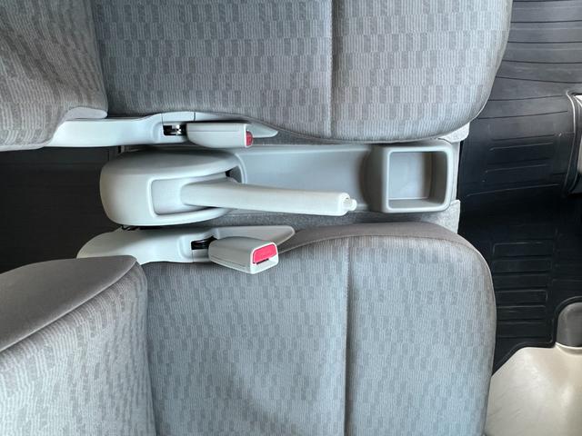 ミニキャブバン Ｅ　ＫＥＮＷＯＯＤナビ（ＭＤＶ－Ｄ３１１Ｗ）（ワンセグＴＶ／ラジオ／ＡＵＸ／ＢＴ）／バックカメラ／ＥＴＣ／オートライト／横滑り防止装置／アイドリングストップ／ライトレベライザー／リアパーキングセンサー（29枚目）