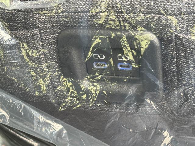 シエンタ ハイブリッドＺ　メーカーＯＰ（天井サーキュレーター・コンフォートＰＫＧ）１０．５インチＤオーディオ（フルセグＴＶ・Ａｐｐｌｅ　Ｃａｒｐｌａｙ・ＢＴ・ラジオ）パノラミックビューモニター／前席シートヒーター／ＥＴＣ２．０（32枚目）