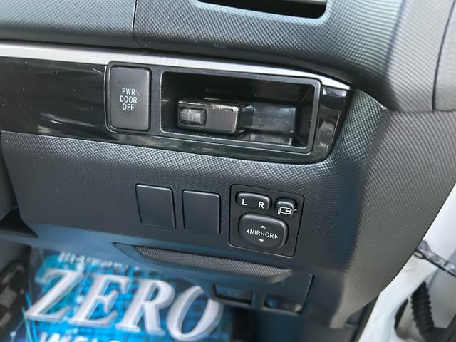 エスティマ アエラス　プレミアムエディション　ナビ／ＴＶ／Ｂカメラ／Ｂｌｕｅｔｏｏｔｈ／後席モニター／両側自動ドア／社外ハンドル／ハーフレザー／運転席Ｐシート／全国対応２年保証（39枚目）