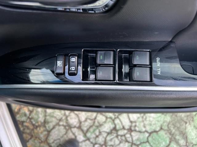 エスティマ アエラス　プレミアムエディション　ナビ／ＴＶ／Ｂカメラ／Ｂｌｕｅｔｏｏｔｈ／後席モニター／両側自動ドア／社外ハンドル／ハーフレザー／運転席Ｐシート／全国対応２年保証（41枚目）