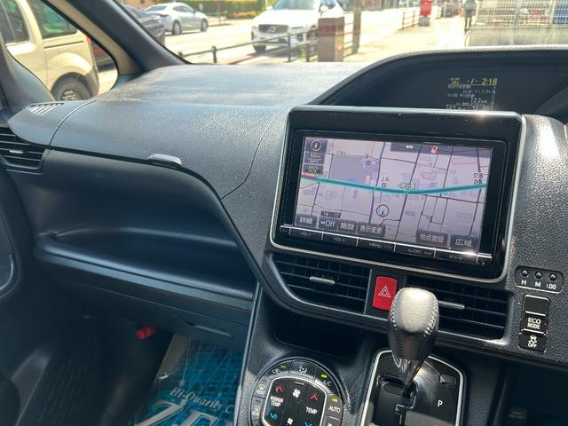 ノア Ｓｉ　９型ナビ／ＴＶ／Ｂカメラ／Ｂｌｕｅｔｏｏｔｈオーデオ／両側自動ドア／前後ドラレコ／シートカバー／全国対応２年保証（8枚目）