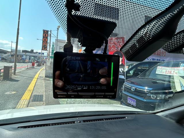 エスクァイア ハイブリッドＧｉ　ナビ／ＴＶ／Ｂカメラ／Ｂｌｕｅｔｏｏｔｈオーデオ／後席モニター／前後ドラレコ／両側自動ドア／ＬＥＤライト／ＥＴＣ／全国対応２年保証（19枚目）