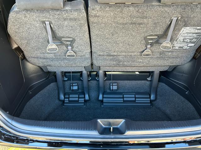 エスティマ アエラス プレミアムエディション フロントモデリスタ/ナビ/Bカメラ/クルコン/ハーフレザーシート/7人乗りオットマン/Pシート HIDライト/スマートキー/18AW/両側自動ドア/全国対応2年保証(30枚目)