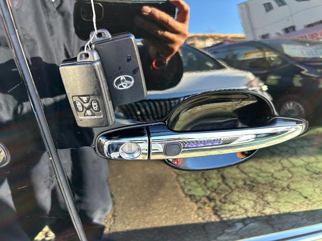 エスティマ アエラス プレミアムエディション フロントモデリスタ/ナビ/Bカメラ/クルコン/ハーフレザーシート/7人乗りオットマン/Pシート HIDライト/スマートキー/18AW/両側自動ドア/全国対応2年保証(35枚目)