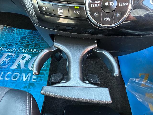 エスティマ アエラス プレミアムエディション フロントモデリスタ/ナビ/Bカメラ/クルコン/ハーフレザーシート/7人乗りオットマン/Pシート HIDライト/スマートキー/18AW/両側自動ドア/全国対応2年保証(39枚目)