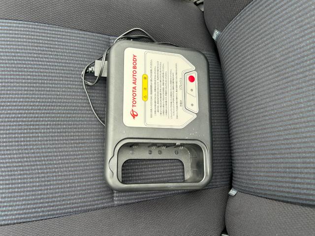 ヴォクシー ZS セフティセンス/非課税/セカンドサイドリフトUP脱着タイプ自操式/充電タイプ/ジョイステック/9型ナビ/TV/Bカメラ/Bluetoothオーデオ/左側自動ドア/LED/クルコン/ETC/2年保証(9枚目)