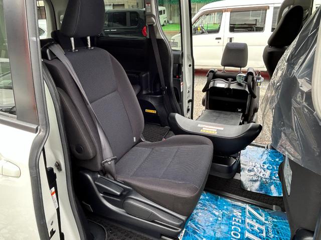 ヴォクシー ZS セフティセンス/非課税/セカンドサイドリフトUP脱着タイプ自操式/充電タイプ/ジョイステック/9型ナビ/TV/Bカメラ/Bluetoothオーデオ/左側自動ドア/LED/クルコン/ETC/2年保証(34枚目)