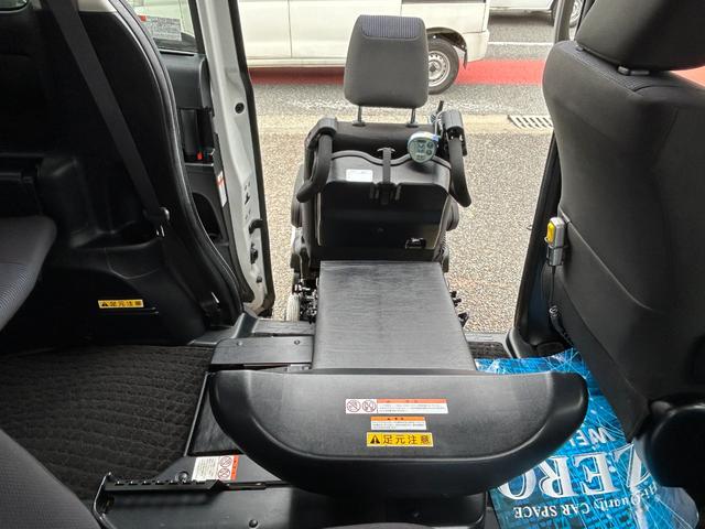 ヴォクシー ZS セフティセンス/非課税/セカンドサイドリフトUP脱着タイプ自操式/充電タイプ/ジョイステック/9型ナビ/TV/Bカメラ/Bluetoothオーデオ/左側自動ドア/LED/クルコン/ETC/2年保証(35枚目)