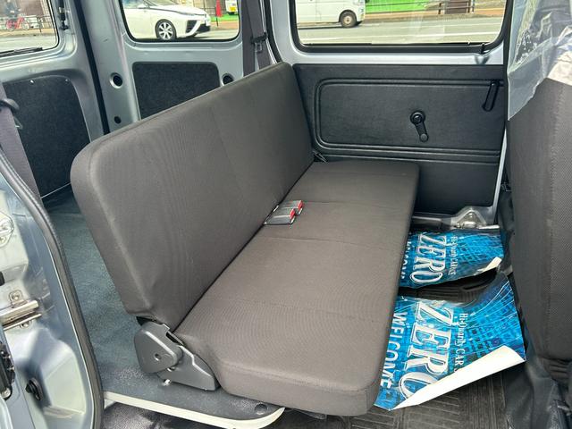 ハイゼットカーゴ ＤＸ　ＳＡＩＩＩ　スマートアシストＩＩＩ／ナビ／Ｂｌｕｅｔｏｏｔｈ／フロントＰ／Ｗ／ＥＴＣ（27枚目）