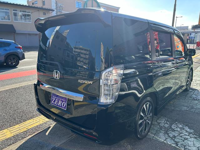 ステップワゴンスパーダ Ｚ　クールスピリット　９型ＳＤナビ　ＴＶ　Ｂカメラ　Ｂｌｕｅｔｏｏｔｈオーディオ　８人乗り　スマートキー　ＨＩＤライト　ＥＴＣ　１７ＡＷ　両側自動ドア　全国対応２年保証（18枚目）